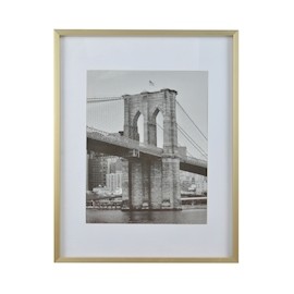 PORTARETRATOS CON MARIALUISA DORADO