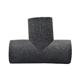 CUBRE TUBOS AISLANTE TEE GRIS 3/4 DE PULGADA
